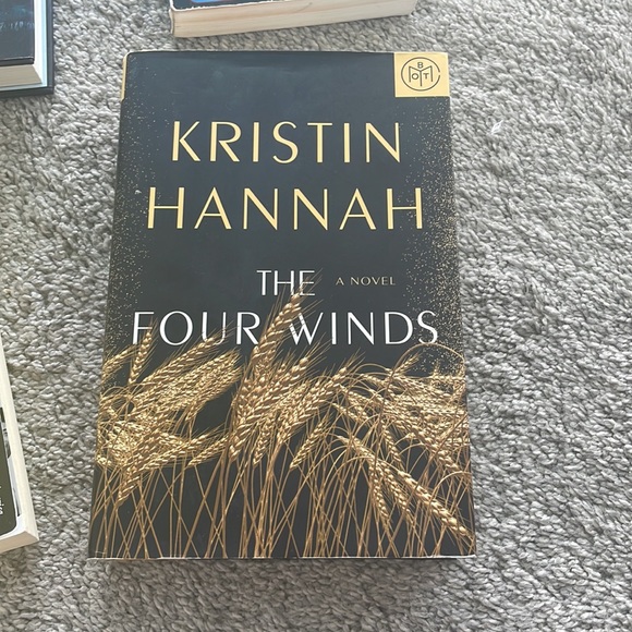 Book bundle - Picture 3 of 5